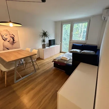 Karamela Apartment